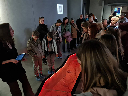 poseshchenie memorialnogo kompleksa khatyn 10