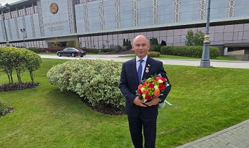 Сергею Красному присвоено почетное звание «Заслуженный деятель науки»!